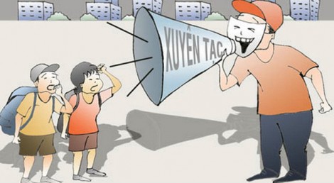 Góp ý, hay gieo rắc “độc dược chính trị”?