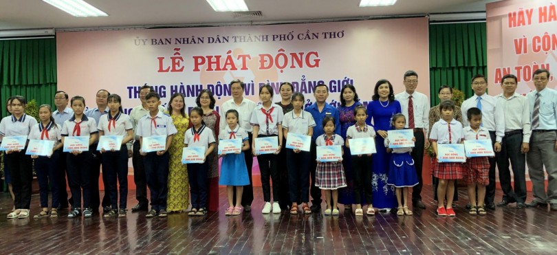 Chung tay xóa bỏ, chấm dứt bạo lực đối với phụ nữ và trẻ em