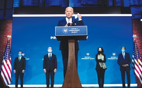 Nội các “đa sắc màu” của ông Biden