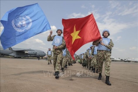 Bài 2: Việt Nam tham gia lực lượng "mũ nồi xanh" - hoàn thiện luật pháp cho một chủ trương đúng