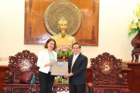 Lãnh đạo TP Cần Thơ tiếp Đại sứ Australia tại Việt Nam