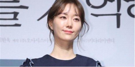 “Hoa nở muộn” Lee Yoo Young