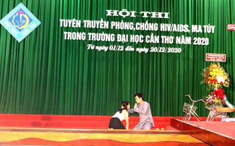 Sôi nổi hội thi tuyên truyền phòng, chống HIV/AIDS tại 9 trường đại học, cao đẳng