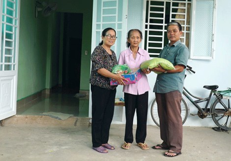 Nâng cao trách nhiệm nêu gương,