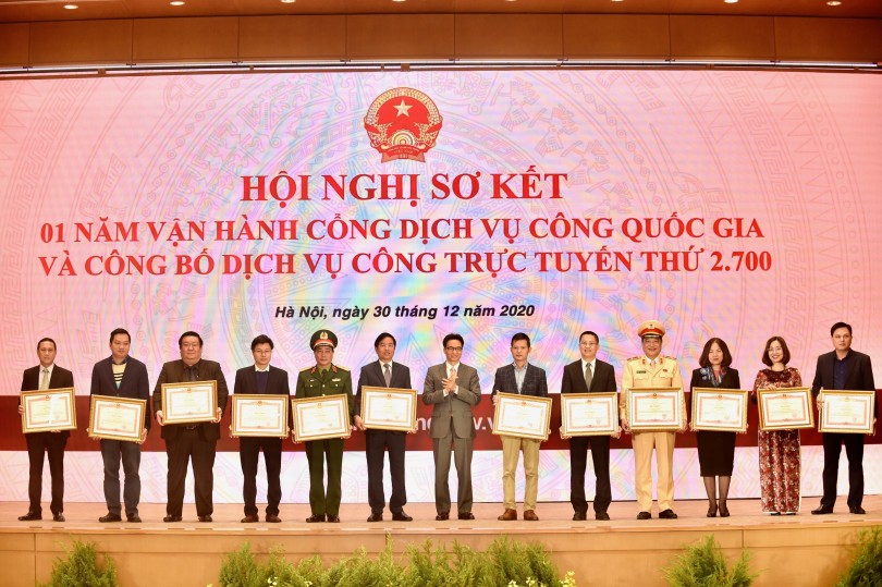 Tạo điều kiện đề người dân, doanh nghiệp thụ hưởng bình đẳng dịch vụ công
