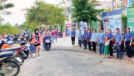 Mô hình “Văn hóa giao thông trước cổng trường”