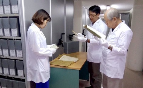 Hoàn chỉnh chân dung

“Một người cha” vĩ đại