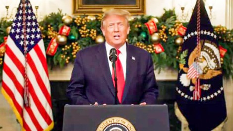 Cuộc chiến “đùa với lửa”

của ông Trump