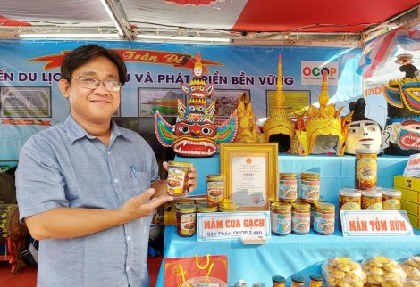 សុក​ត្រាំង​អភិវឌ្ឍ​ផលិត​ផល​ OCOP