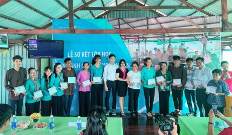 Nhân rộng mô hình dạy tiếng Anh trong hoạt động du lịch cộng đồng tại Cần Thơ