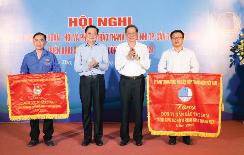 Tiếp tục đổi mới nội dung và phương thức hoạt động Đoàn - Hội