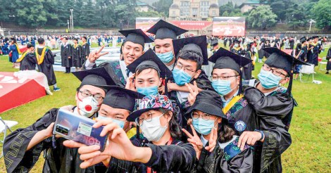 Cử nhân Trung Quốc đổ xô học thạc sĩ