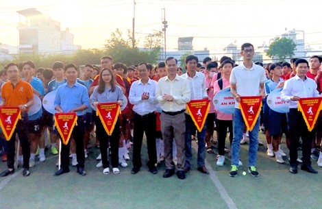 Khai mạc Giải Bóng đá học sinh nam THPT năm 2021