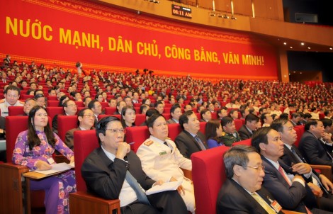 Đại hội XIII của Đảng tiếp tục thảo luận về các dự thảo Văn kiện