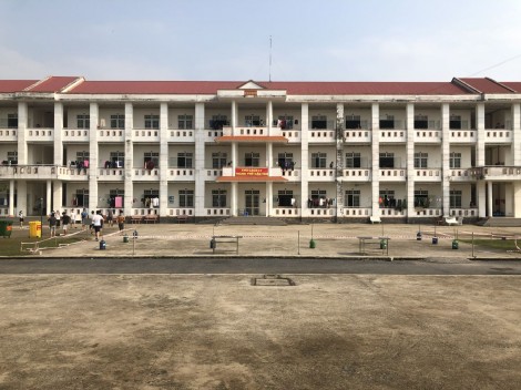 Người đi cùng chuyến bay bệnh nhân COVID-19 âm tính lần 1 với SARS-CoV-2