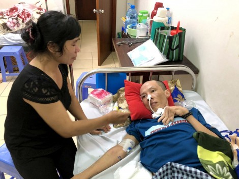Mong có điều kiện chữa trị cho chồng