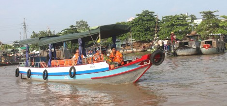 Để chợ nổi trở thành

sản phẩm du lịch đặc thù
