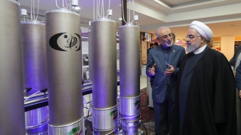 Mỹ, Iran quyết không lùi bước