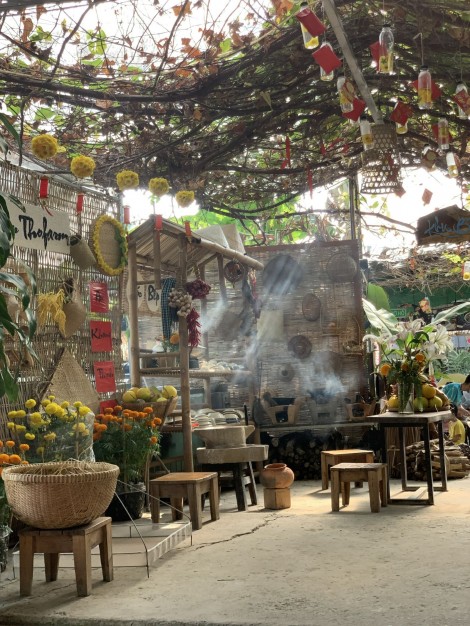 Tết nội - Tết ngoại