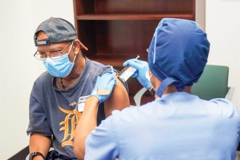 Mỹ tố Nga phát tán thông tin sai lệch về vaccine phương Tây