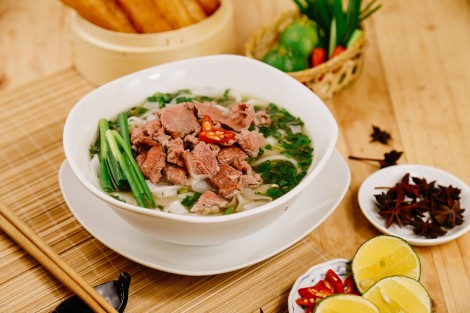 Quảng bá ẩm thực Việt Nam tại Liên hoan Pháp ngữ 2021