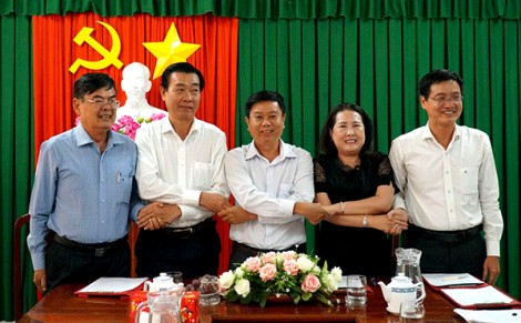 Sắp xếp, kiện toàn tổ chức bộ máy của cơ quan, đơn vị tinh gọn, hoạt động hiệu lực, hiệu quả