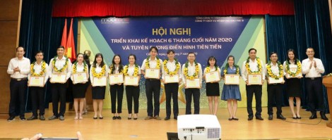 Tiên phong thực hiện cuộc vận động học tập và làm theo tư tưởng, đạo đức, phong cách Hồ Chí Minh