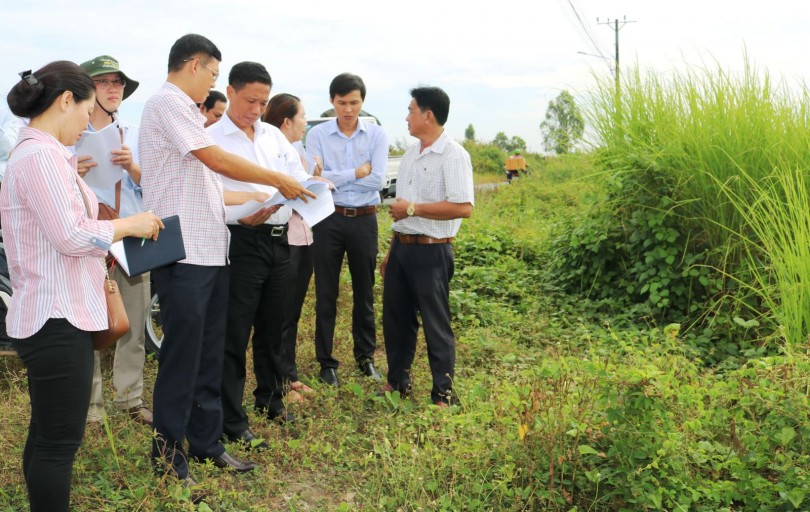 Lãnh đạo thành phố kiểm tra tình hình triển khai các khu tái định cư