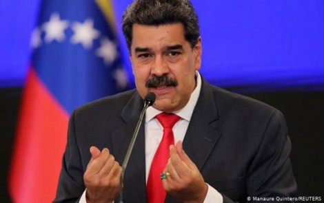 Facebook tạm khóa tài khoản của Tổng thống Venezuela