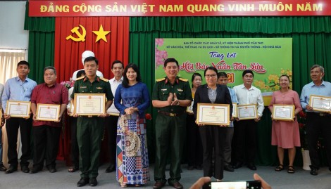 Tổng kết Hội Báo Xuân

và Cuộc thi Ấn phẩm Xuân Tân Sửu