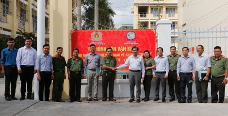 Phối hợp giữ gìn an ninh trật tự trong trường học