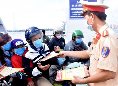 Phấn đấu kiềm chế và kéo giảm

tai nạn giao thông