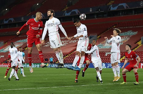 Bóng đá châu Âu “hỗn loạn” vì Super League