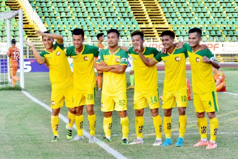 Thắng sát nút Phù Đổng, Cần Thơ vươn lên tốp 8