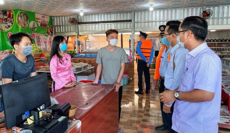 Tăng cường kiểm tra phòng, chống dịch COVID-19 tại các điểm hoạt động du lịch