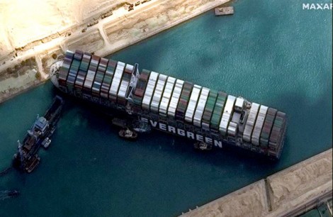 Ai Cập tiếp tục giữ tàu Ever Given

ở Kênh đào Suez