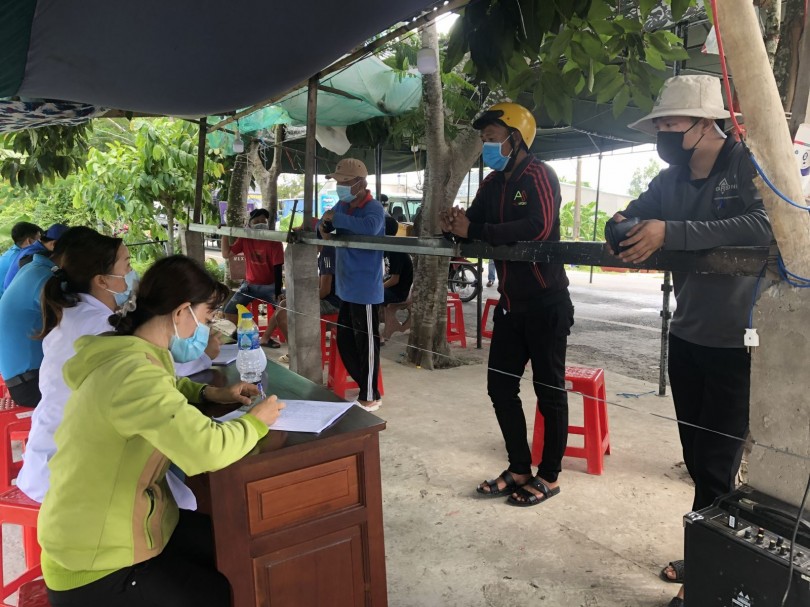 Cần Thơ lập thêm 8 điểm kiểm soát đường bộ, 11 điểm bến khách ngang sông phòng dịch COVID-19