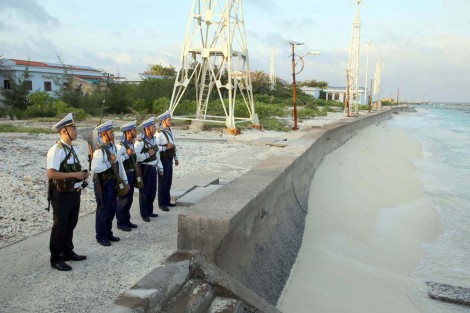 Thế đứng vững chắc ngoài khơi xa