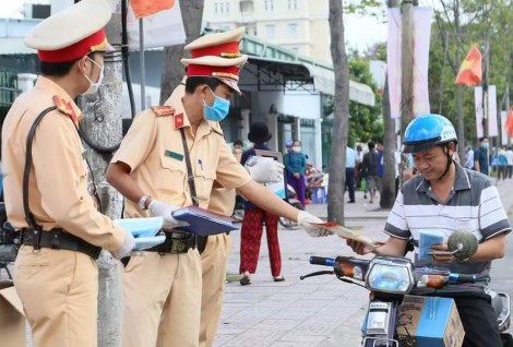 Nâng cao ý thức chấp hành

pháp luật về giao thông