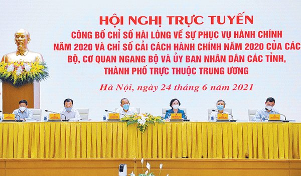 Tiếp tục hoàn thiện thể chế về kinh doanh và cạnh tranh, tạo điều kiện thuận lợi để doanh nghiệp phát triển lành mạnh