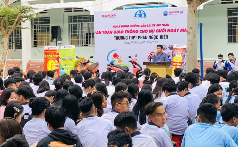 Tuyên truyền, phổ biến, giáo dục pháp luật

về an toàn giao thông