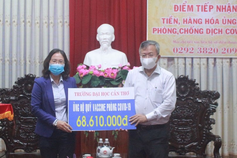 Tiếp nhận hơn 14 tỉ đồng ủng hộ phòng, chống dịch COVID-19