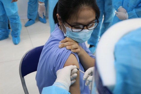 Mở rộng đối tượng tiêm vaccine phòng COVID-19