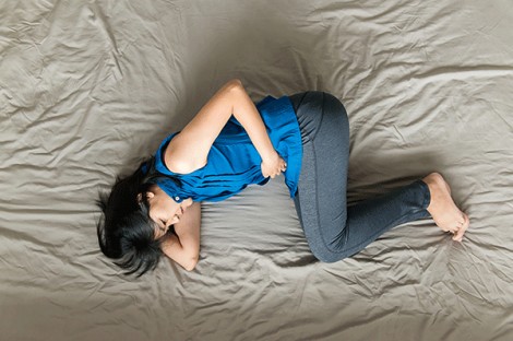 Ô nhiễm không khí làm tăng tỷ lệ đau bụng kinh