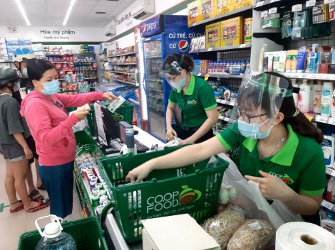 Điều phối cung ứng hàng hóa thiết yếu, không để xảy ra đột biến tăng giá tại các chợ, siêu thị
