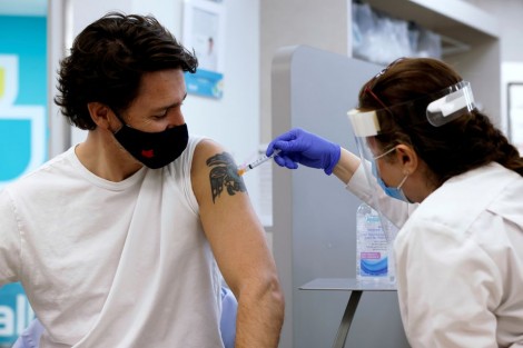 25,6% dân số thế giới được tiêm vaccine COVID-19