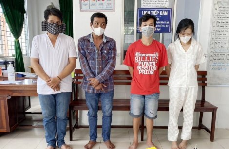 Bắt quả tang  4 đối tượng thuê phòng sử dụng ma túy
