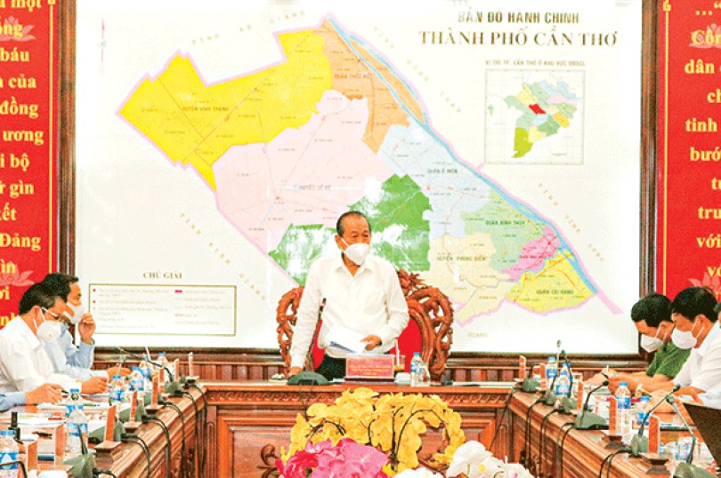 Phó Thủ tướng Thường trực Trương Hòa Bình kiểm tra công tác phòng, chống COVID-19 tại Cần Thơ