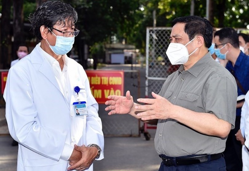 Thủ tướng chỉ đạo kiểm tra, làm rõ thông tin "tiêm vaccine không cần đăng ký"