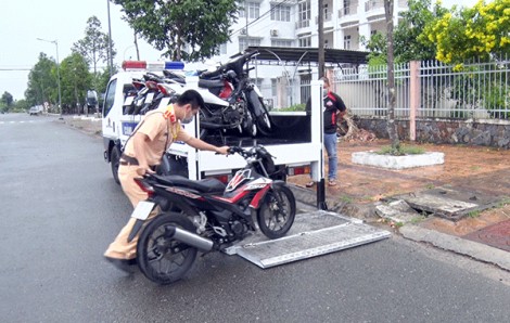 Nỗ lực đảm bảo trật tự an toàn giao thông